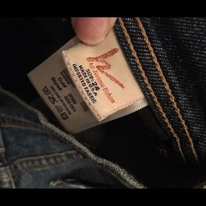7 for all Mankind Jeans - Authentic 7's jeans. Barely worn 7 for all Mankind Jeans - Authentic 7's jeans. Barely worn
