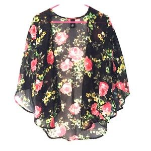 Flower kimono (short sleeved)