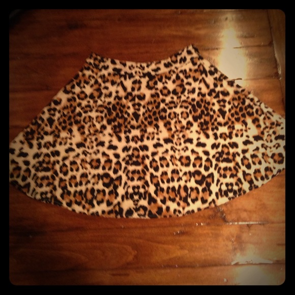 Super cute cheetah skirt