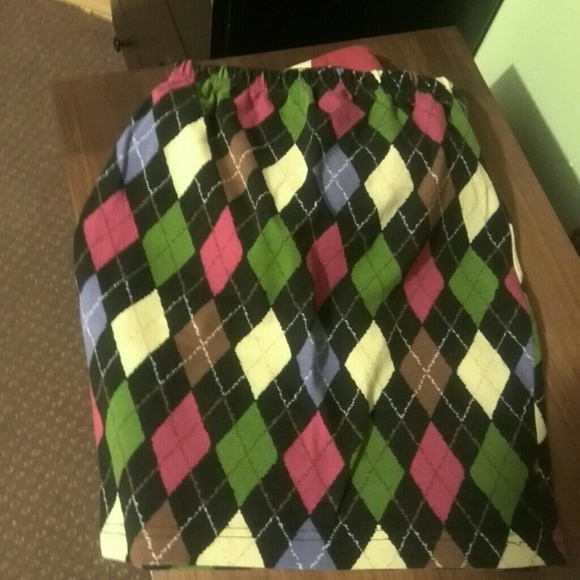 Cute argyle short skirt - Picture 2 of 3