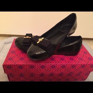 SOLD OUT‼️ Tory Burch Trudy Black Flats US 6M