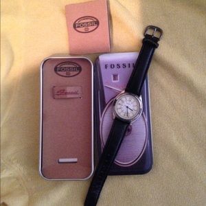 💯💫authentic vintage women's fossil watch
