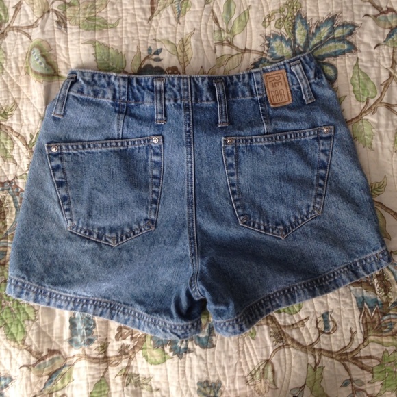 90s button fly high waisted denim shorts - Picture 2 of 5