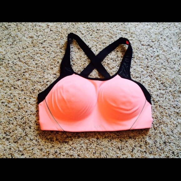 VSX sports bra