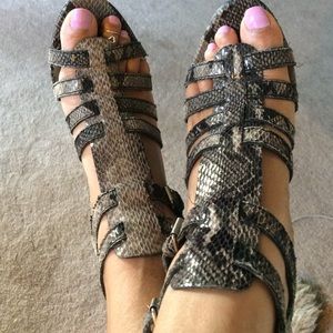 "Nine West" Gladiator Wedges