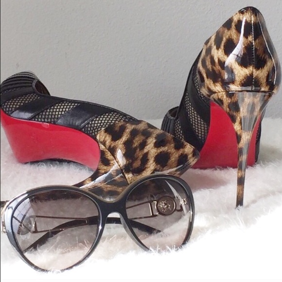 💐HP💐 NWOT Versace Stylish Cat-Eye Sunglasses