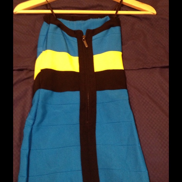 ๐๐๐Bebe dress ๐๐๐ - Picture 3 of 3