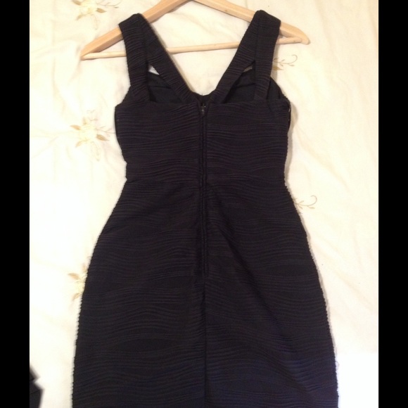 💖💖💖 Nice dress 💖💖💖 - Picture 3 of 4