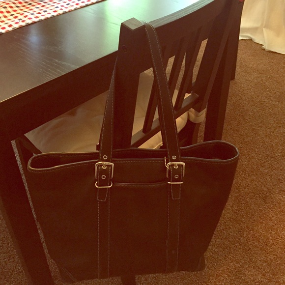 Coach Handbags - Coach Black Distressed Leather Bag