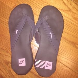 Nike support flip flops, 2scarves BUNDLE!