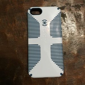 iPhone 5/5s phone cases