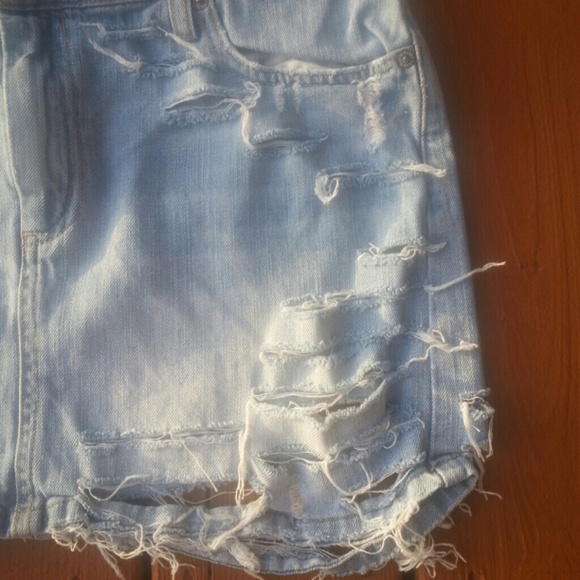 Denim Ripped Mini Skirt - Picture 3 of 4
