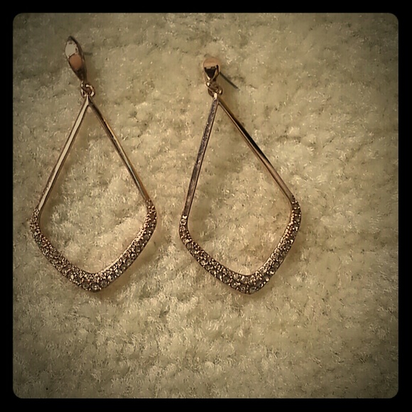 Never worn