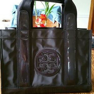 Brown Tory Ella bag. Small version 13.5 x 10 x 4.5