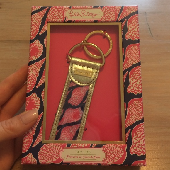 Lilly Pulitzer Accessories - Lilly Pulitzer Key Fob in Cute as Shell