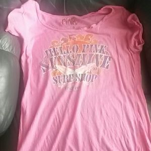 Cute Vintage vs pink t-shirt