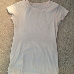 Lulu lemon light pink shirt