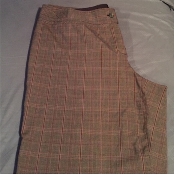 Lane Bryant Capris Pants