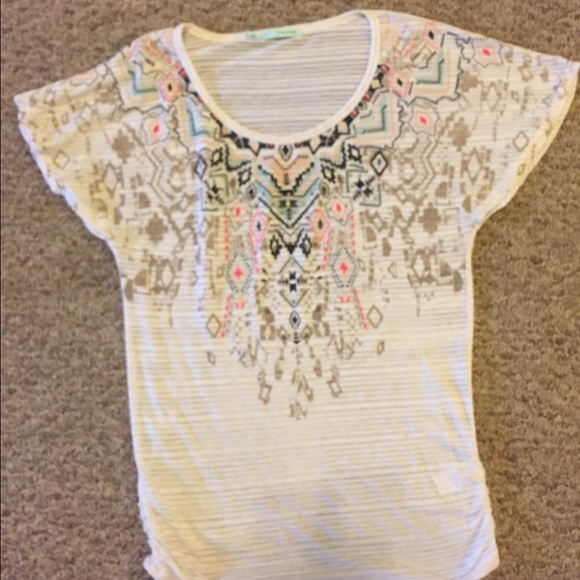 Tribal pattern t shirt
