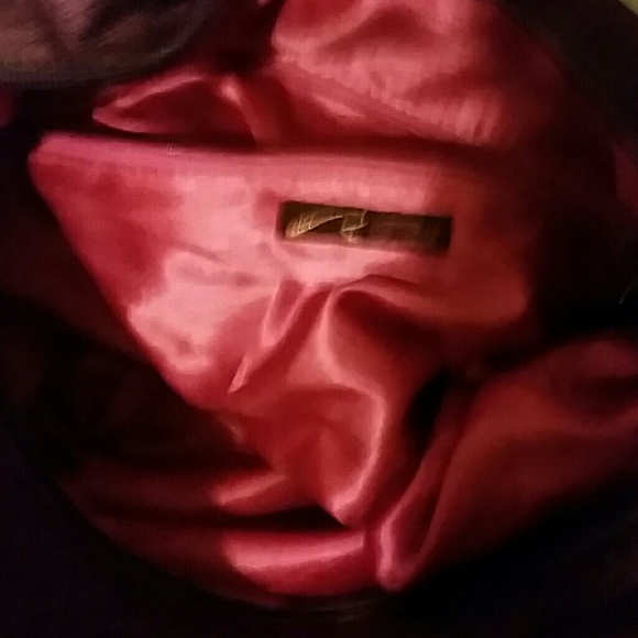 Hand bag - Picture 3 of 3