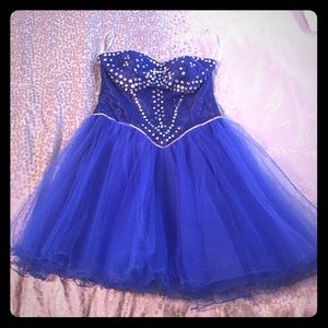 Gorgeous Royal Blue Dress 💃🏼👌🏼