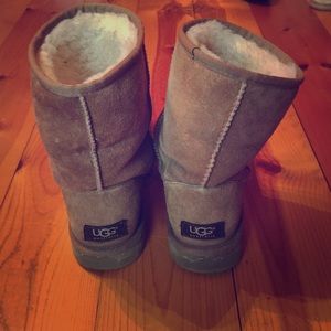 Chestnut Ugg boot