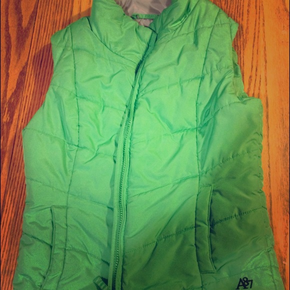 A87 vest - Picture 1 of 1
