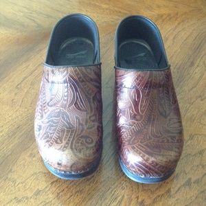 Dansko shoes