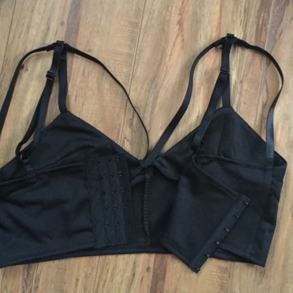 FLASH SALE 💥Cut out bustier bralette - Picture 3 of 3