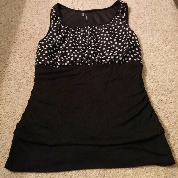 SOLD IN BUNDLE 2/$10 or 3/$12 - Maurices top