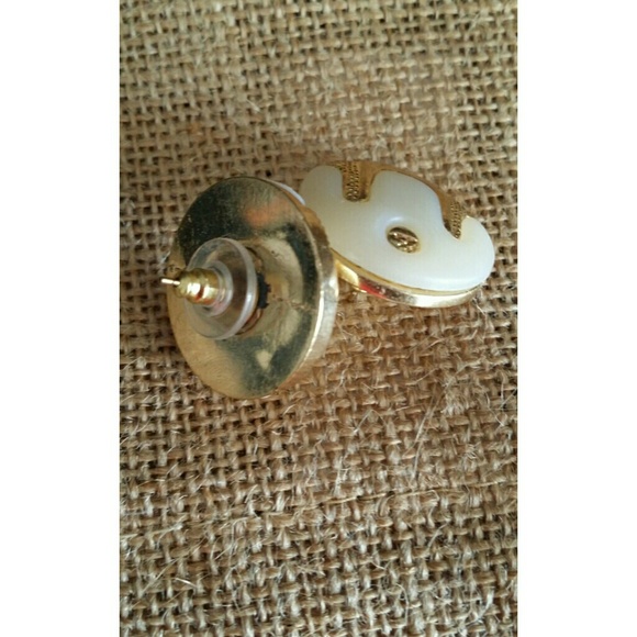 VINTAGE Handmade Earrings - Picture 3 of 3
