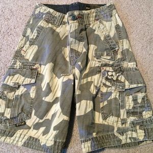 Fox boys camo shorts