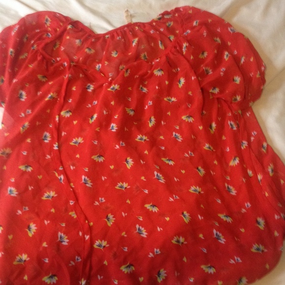 Red flower blouse vneck transparent