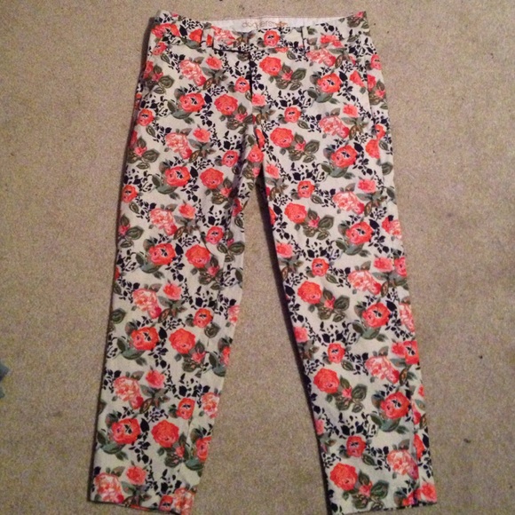 Dockers Capris (size 12) - Picture 1 of 4