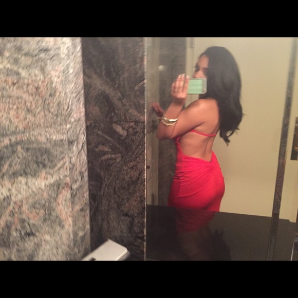 Red prom dress - Picture 3 of 4