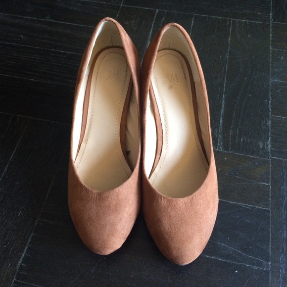H&M heels - Picture 1 of 2