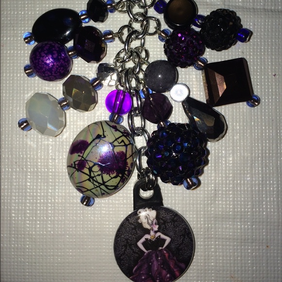 Handmade Ursula Purse Charm - Picture 2 of 2