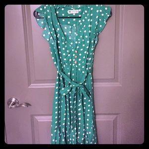 Green and white polka dot dress, NWOT!