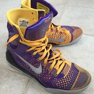 Kobe 9 Laker sz 11