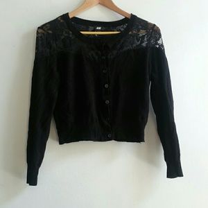 Comfy black cardigan with lace