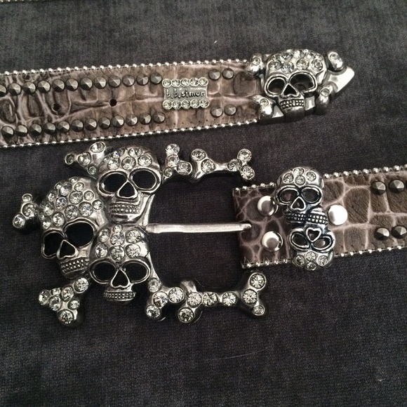 BB Simon men's belt size 42 Skulls