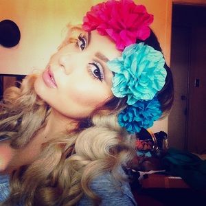 Coachella flower halo 🌺🌸🌼