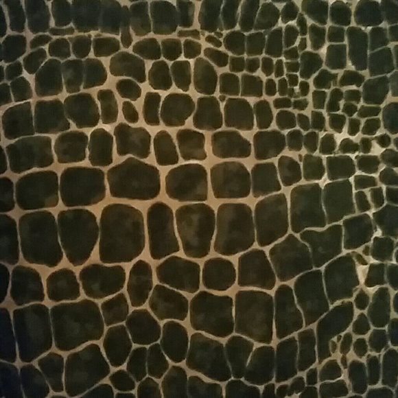 Animal print thin button up - Picture 2 of 3