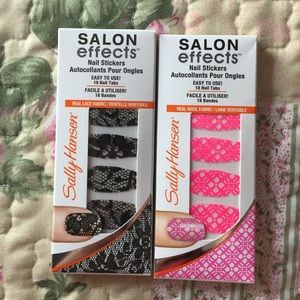 Pink and black stickers. Only opened to take pic.