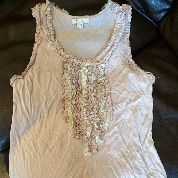 Forever 21 ruffle sleeveless blouse