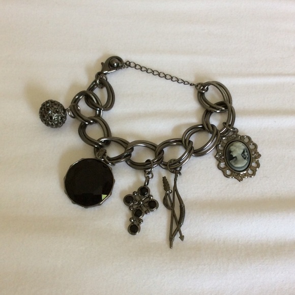 Betsey Johnson Jewelry - Betsy Johnson Charm Bracelet