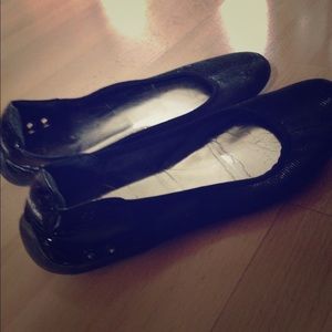 Black Calvin Klein flats