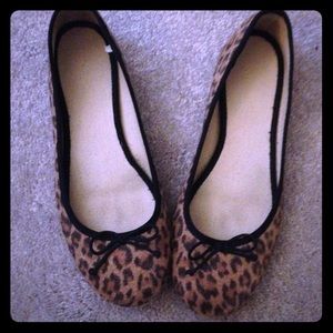 Leopard flats❤️💜❤️🎈‼️💥
