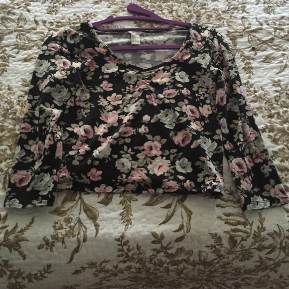 Floral Half sleeve crop top