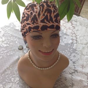 Tiger Pattern Head Wrap (NWOT) 🌝